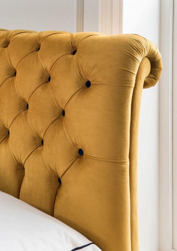 Chesterfield Sleigh Bedstead